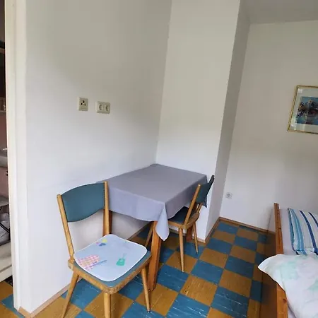 Haus Carinthia Woerthersee Kaernten Krumpendorf