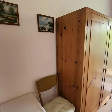 Guest house Haus Carinthia Woerthersee Kaernten Krumpendorf