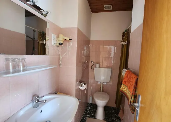 Haus Carinthia Woerthersee Kaernten