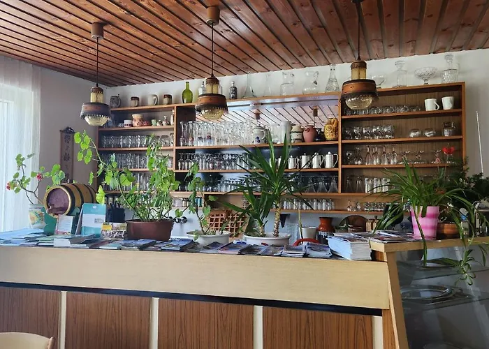 Haus Carinthia Woerthersee Kaernten בית הארחה